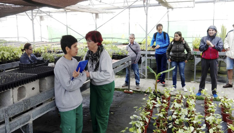 Los usuarios de los Centros de Da visitaron los viveros de Fundown Plant  en Librilla